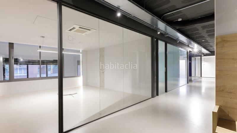 Foto 70965564-f490-48ce-adad-ae546fffd623. Location bureau avec chauffage parking dans Putget - Farró Barcelona