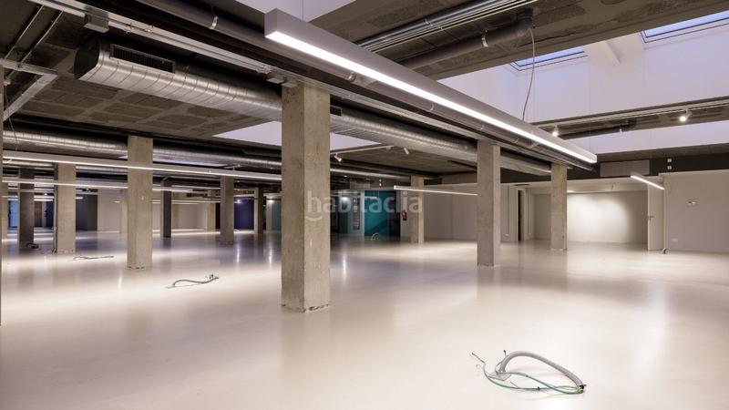 Foto 1b7b42d6-4ef8-420a-8625-75af527a788d. Rent office space with heating parking in Putget - Farró Barcelona