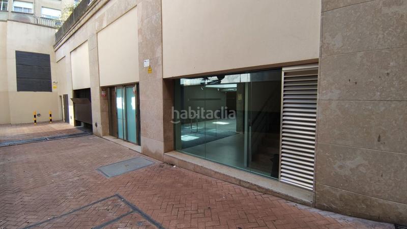 Foto 877aeb0b-9d8b-4c42-b42d-62878ace6bce. Rent office space with heating parking in Putget - Farró Barcelona