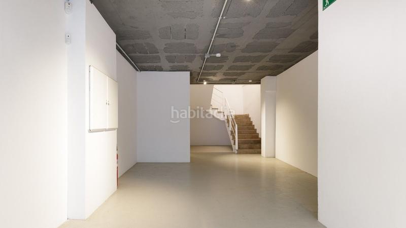 Foto dc0d9ae1-fd51-4844-b830-12387bd6a245. Rent office space with heating parking in Putget - Farró Barcelona