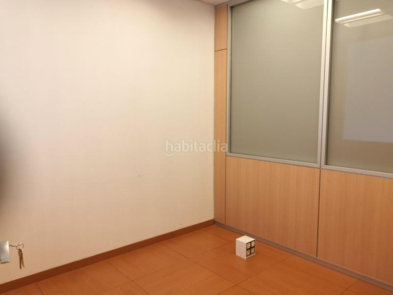 Foto f94a4b62-c37a-40a8-8594-891c80fab683. Miete büro mit heizung parking in Roquetes-Can Magí Sant Cugat del Vallès