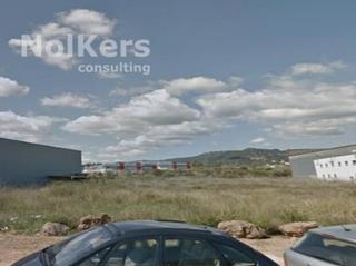 Rent Industrial building in Sant Vicenç dels Horts. Nave con muelles de carga