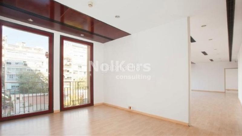 Foto 096b1c48-6cfd-4d97-8de8-bd112c7d07b3. Rent office space with heating in Dreta de l´Eixample Barcelona