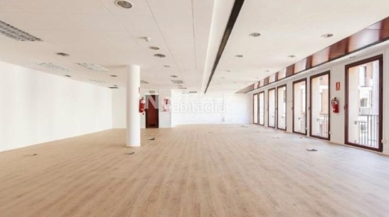 Foto 0f58d300-3cda-4aa6-a0c2-e2feae1e6738. Rent office space with heating in Dreta de l´Eixample Barcelona
