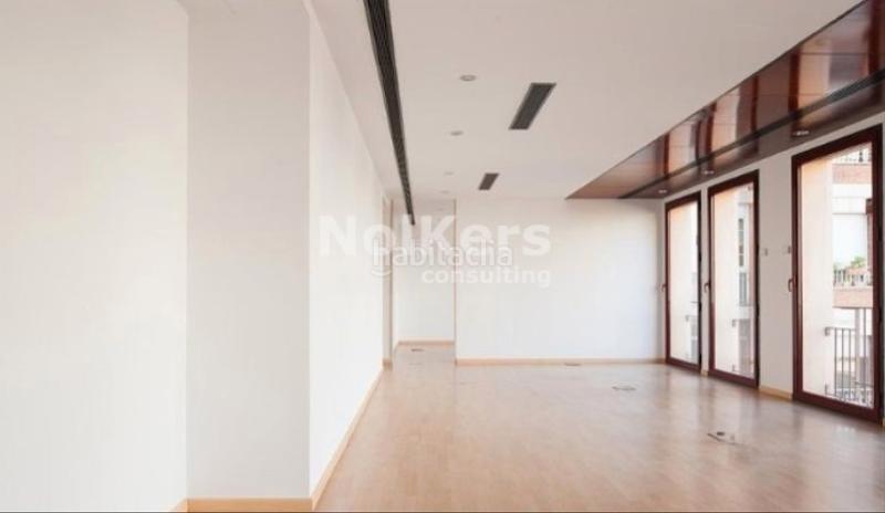 Foto 4b9cb7f6-783d-4e06-b19a-9204e8748dfc. Rent office space with heating in Dreta de l´Eixample Barcelona