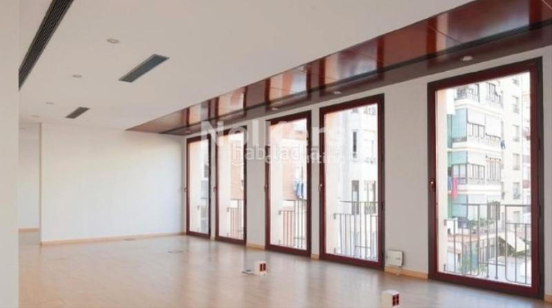 Foto cda4a832-c75d-4b33-8ac6-f9e704183e85. Rent office space with heating in Dreta de l´Eixample Barcelona