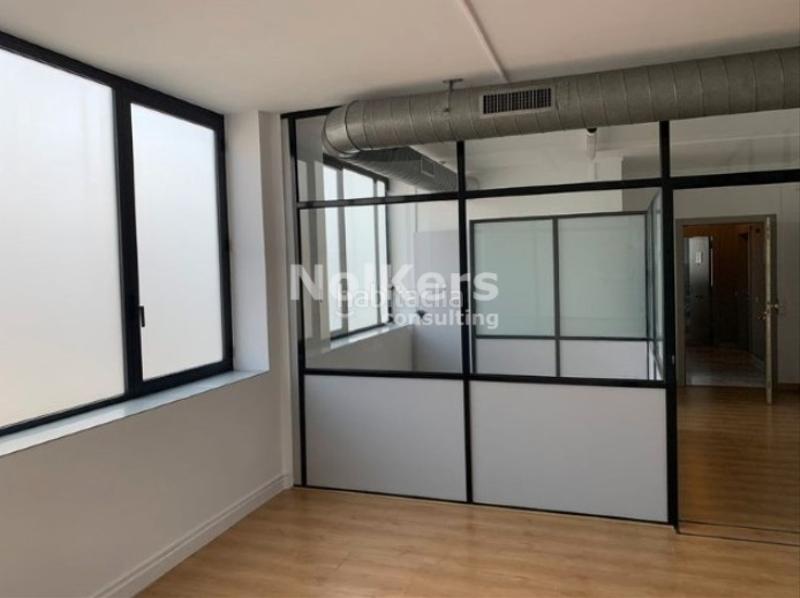 Foto c47e4947-3285-4dc2-8439-43d3b8ca34c4. Affitto ufficio con riscaldamento in Centre-Cordelles Cerdanyola del Vallès