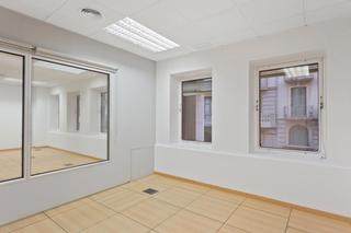 Lloguer Oficina  Carrer del comte de salvatierra. Oficina en alquiler gracia