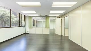 Rent Office space  Carrer de valència. Oficina en alquiler eixample