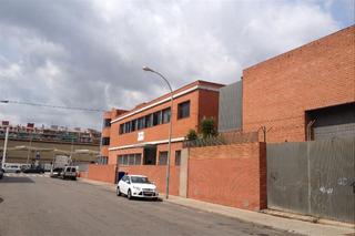 Rent Industrial building in Centre. Planta baja  + planta 1ª y 2ª