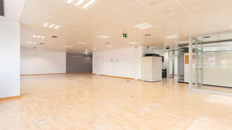 Foto 160ce621-ced3-4d03-9f9a-c814b8c95cd0. Alquiler oficina  en alquiler sants en Hostafrancs Barcelona