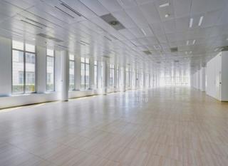 Location Bureau  Carrer tirso de molina. Oficina en alquiler cornellá
