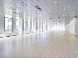 Location Bureau  Carrer tirso de molina. Oficina en alquiler en cornellá