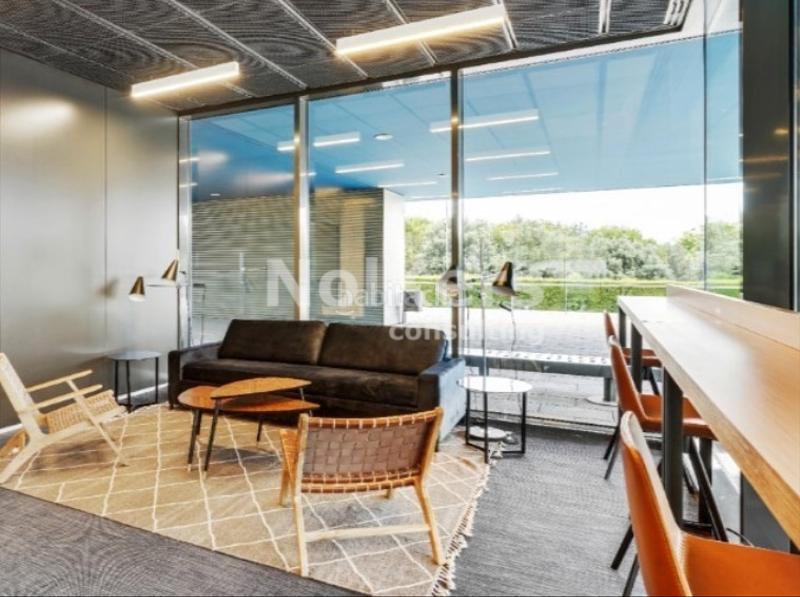 Foto 4bc50bdb-914b-4fa7-b484-154037387dcb. Lloguer oficina amb calefacció a Volpelleres Sant Cugat del Vallès