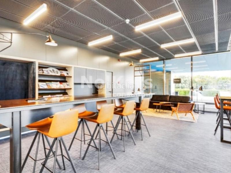 Foto e66e91be-540e-4d21-99c7-d530376d0b48. Lloguer oficina amb calefacció a Volpelleres Sant Cugat del Vallès