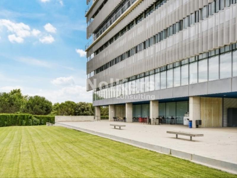 Foto 1b8ba8fe-5d1f-42aa-81dc-e9743484a612. Location bureau avec chauffage dans Volpelleres Sant Cugat del Vallès