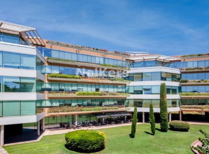 Foto 9e91fe30-6533-43e8-9317-f49a18827a60. Location bureau avec chauffage dans Volpelleres Sant Cugat del Vallès