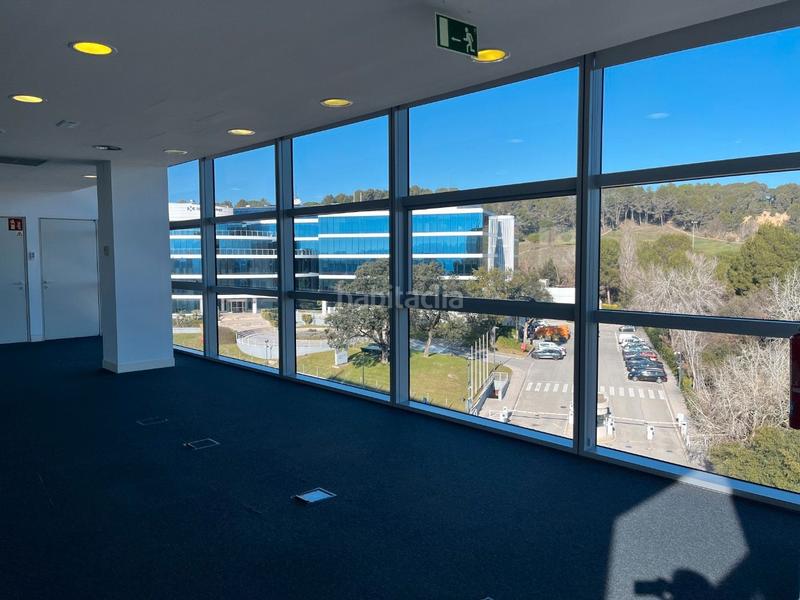 Foto e84ccab0-f892-406d-8954-98be4a81c30f. Lloguer oficina amb calefacció aparcament a Volpelleres Sant Cugat del Vallès