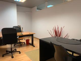 Location Bureau  Carrer de pau alsina. Oficina en alquiler en barcelona