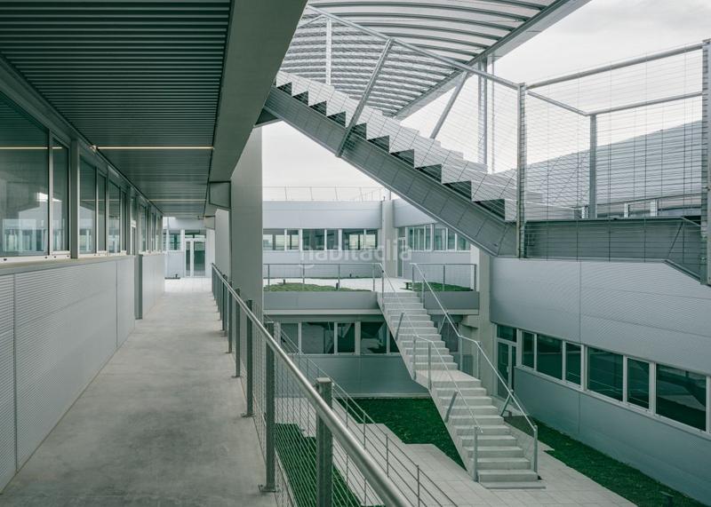 Foto 19a8c52d-4c94-4463-8f94-b8790f6dea11. Location bâtiment à usage industriel dans Vilamarina Viladecans