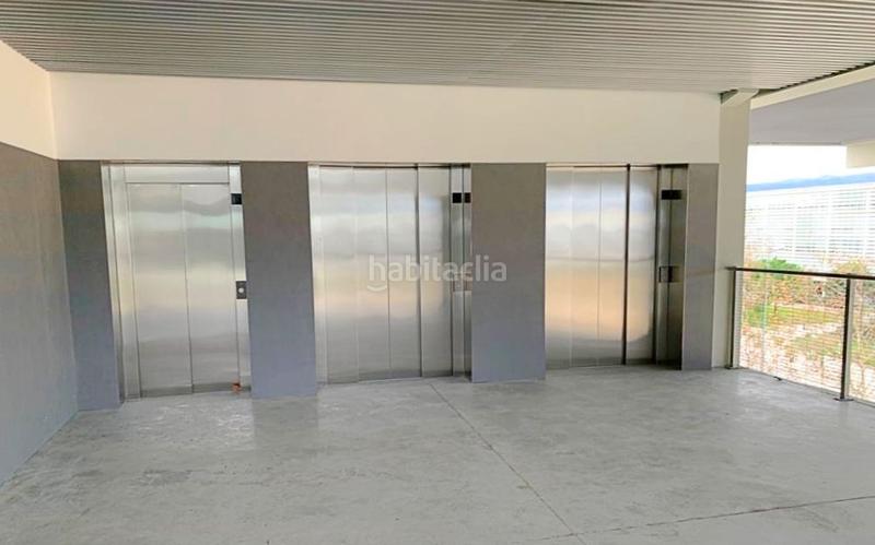 Foto 27d8e641-8c10-4d0e-861a-ffbd61b0c174. Alquiler local comercial bio-oficinas/local/almacén a estrenar en un edificio único en Viladecans