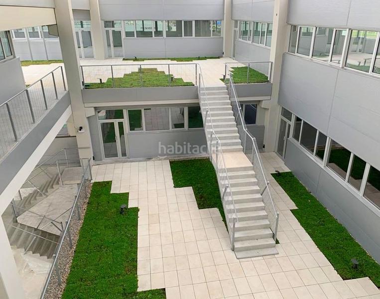 Foto e45601ae-e7de-44ff-91eb-d8f0ce505b28. Alquiler local comercial bio-oficinas/local/almacén a estrenar en un edificio único en Viladecans
