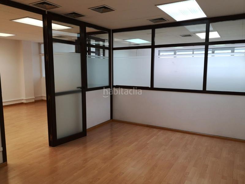 Foto 22a93b92-ba07-445e-8a2a-62ad956ea3dc. Alquiler oficina  en alquiler gràcia en Vila de Gràcia Barcelona