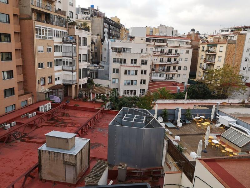 Foto 9735dfe5-6538-47b4-901b-fd6cfbdd689e. Lloguer oficina amb calefacció aparcament a Vila de Gràcia Barcelona