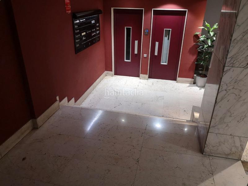 Foto 016cb01d-cdb3-49f5-849a-c1e8e085506f. Rent office space with heating parking in Vila de Gràcia Barcelona