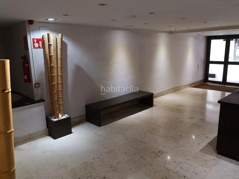 Foto 53afc5b0-4f5b-4e92-a41a-2cd5f0f8b8b1. Rent office space with heating parking in Vila de Gràcia Barcelona