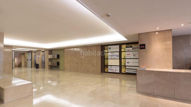 Foto c7fc1ac6-9bb4-478c-b18f-7811bde91de0. Affitto ufficio con riscaldamento in L´Antiga Esquerra de l´Eixample Barcelona