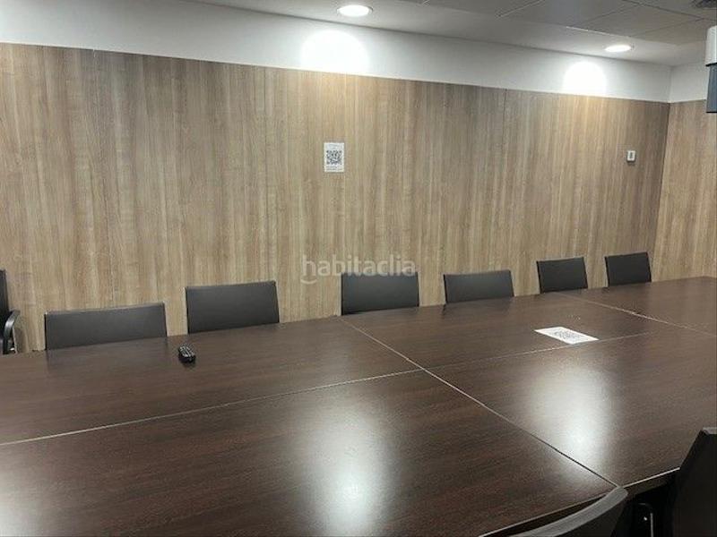 Foto 3a69a9ab-de9d-475b-968c-f735910152a8. Miete büro mit heizung in Granvia LH Hospitalet de Llobregat (L´)