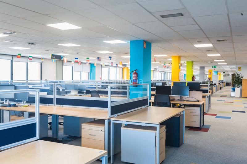 Foto bdfcdaf2-2d2c-4a44-8a71-26caaa77b354. Affitto ufficio con riscaldamento in La Marina del Prat Vermell Barcelona