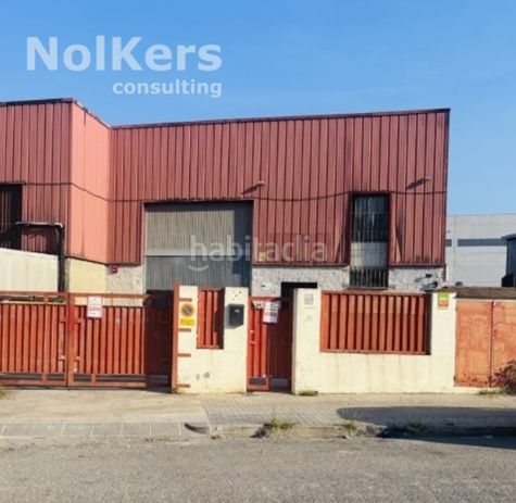 Foto aba63923-bd1a-4a0e-89a3-cfbafa130ed6. Location bâtiment à usage industriel dans Polinyà