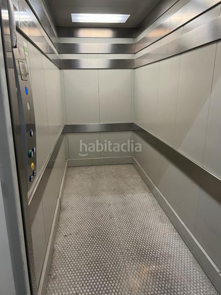 Foto 8add9a9b-205f-4fd8-8db8-5c4f9111b60a. Nau industrial a Centre Hospitalet de Llobregat (L´)