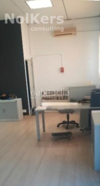 Foto 368f927b-c4cf-41f4-967e-b022dc224ff6. Fabrikhalle mit heizung in Avinyó