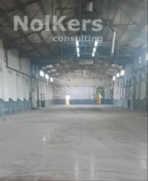 Foto ff873211-097c-4bfa-aa84-102d1cb87e93. Fabrikhalle mit heizung in Avinyó