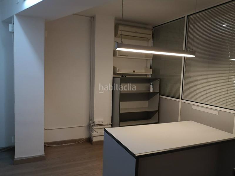 Foto d697dd60-38bf-4cc2-83f5-af0dabffecb2. Affitto ufficio con riscaldamento parcheggio in Barri de les Corts Barcelona