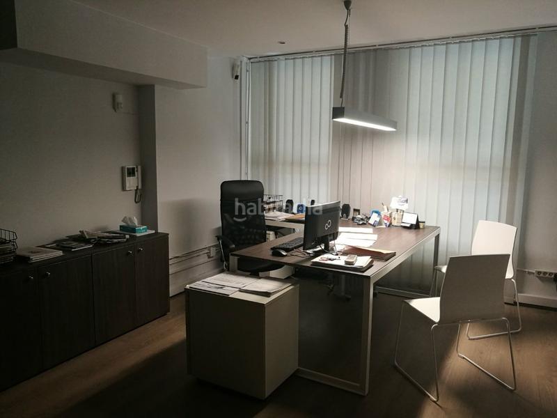 Foto 68008ba8-dcbf-4f63-8bb6-491b7a1d3e2c. Location bureau avec chauffage parking dans Barri de les Corts Barcelona