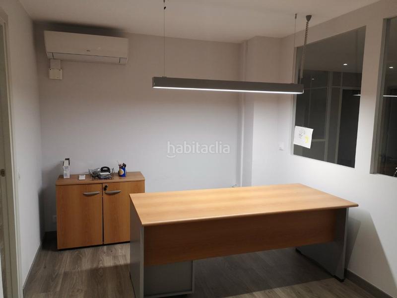 Foto a5ef340a-33e5-4f17-93aa-19dd1c0a8e11. Location bureau avec chauffage parking dans Barri de les Corts Barcelona