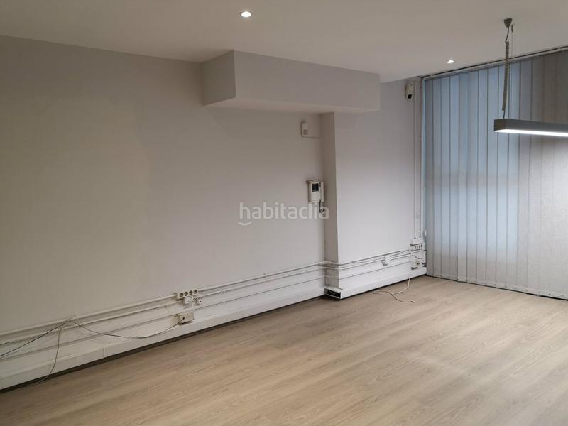 Foto b1cfd90c-de5c-4836-b504-ccd0e21f269b. Location bureau avec chauffage parking dans Barri de les Corts Barcelona