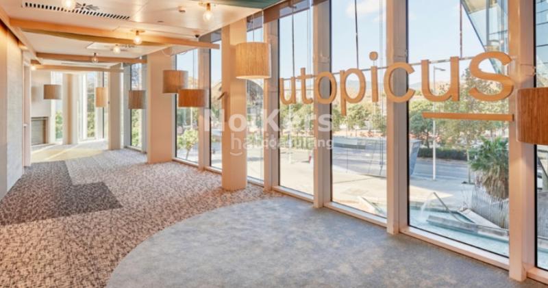 Foto 9b672d1e-a9cb-49f8-bc36-df1d25c1102a. Rent office space with heating parking in Barceloneta Barcelona