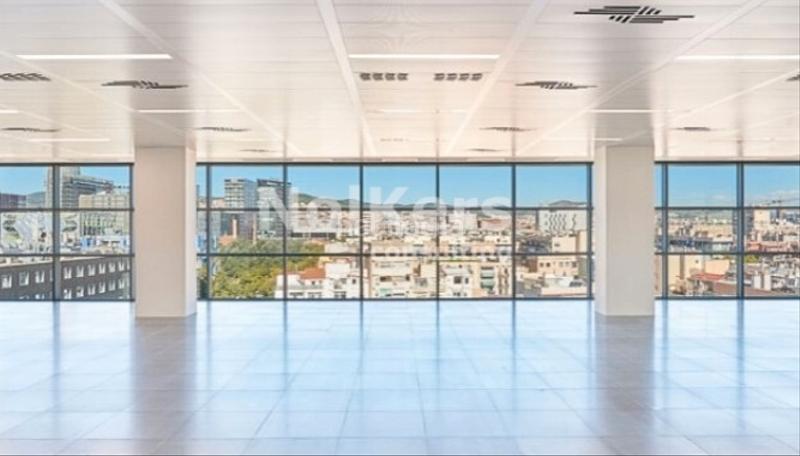 Foto 86f699a3-a63b-4dd2-9770-093dd871d8d5. Rent office space with heating in Poblenou Barcelona