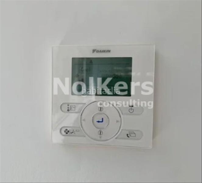 Foto d50480a3-004b-406a-9ebd-974df05d91e9. Affitto ufficio con riscaldamento in Barri de les Corts Barcelona