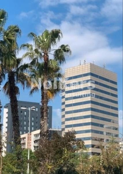 Foto 3774c368-6216-4327-a28c-e1519e64e849. Lloguer oficina amb calefacció a Barri de les Corts Barcelona