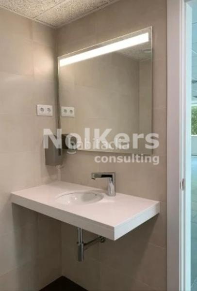 Foto 3cb00f7e-c238-4071-a064-897b30647b62. Rent office space with heating in Barri de les Corts Barcelona