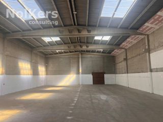 Lloguer Nau industrial a Palau-solità i Plegamans. Nave en alquiler en palau de plegamans