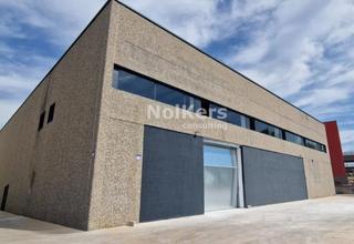 Lloguer Nau industrial a La Casilla - Zona Industrial. Nave en alquiler en mollet