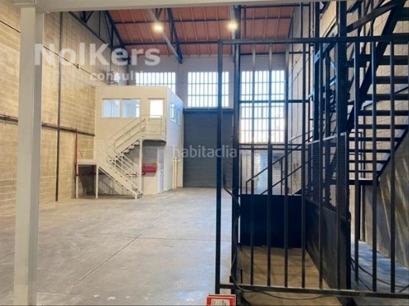 Foto 6aa06e7f-4d1e-4f1e-aff1-ebf5e51b0bb9. Alquiler nave industrial nave en alquiler en Centre-Can Nadal Sant Feliu de Llobregat