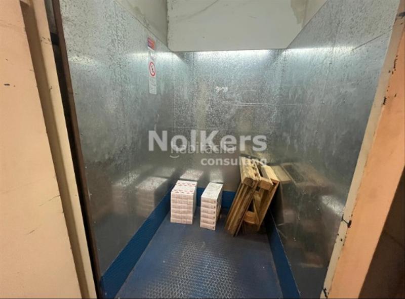 Foto 558de136-a066-40d2-bbb3-99a052ed467c. Local commercial dans Gòtic Barcelona